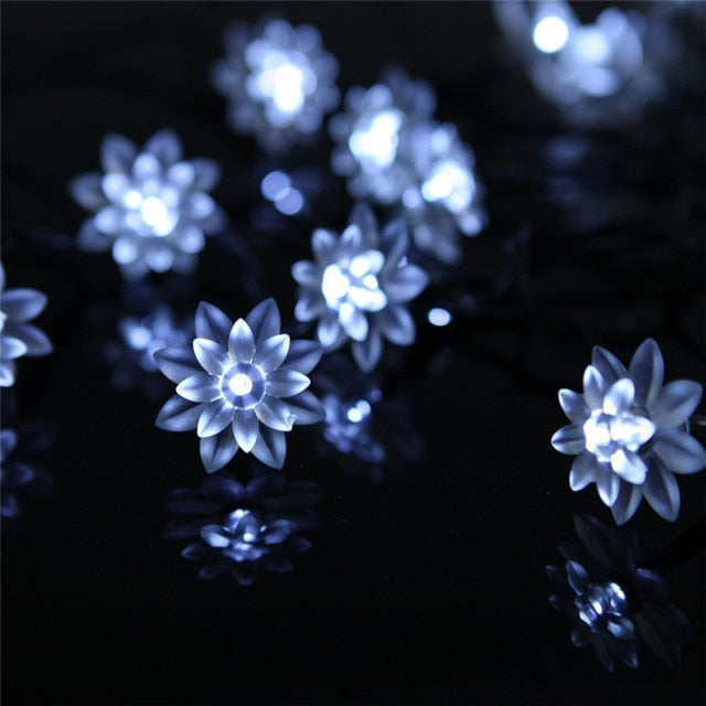 Solar Powered LED Flower String Lights